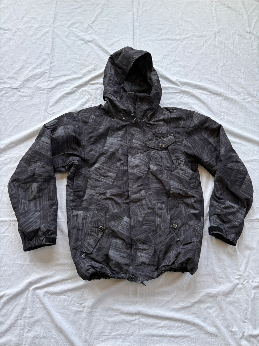 North Face Cryptic Recco Rescue Camo Ski Jacket Men’s Small Charcoal & Black